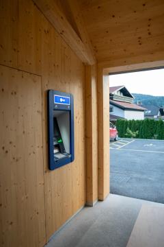 Otvoritev (21)